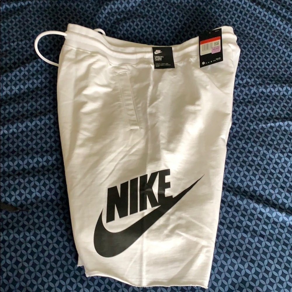 Nike cut off shorts